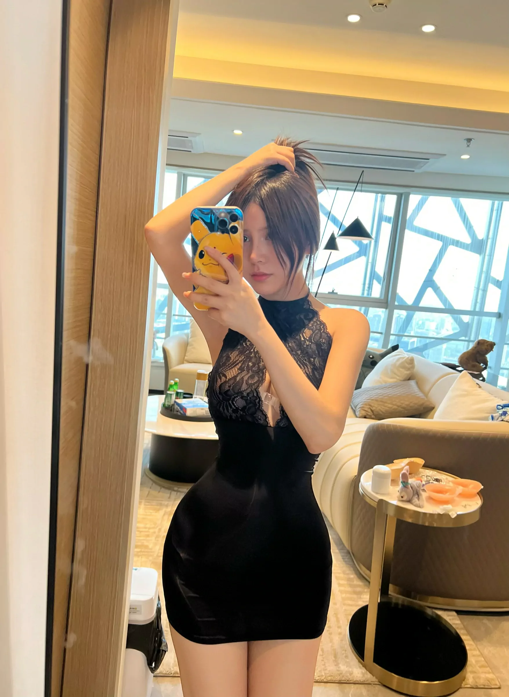 奔跑的晶骡儿 – 红色蝴蝶小内内 [85P]-秀图阁