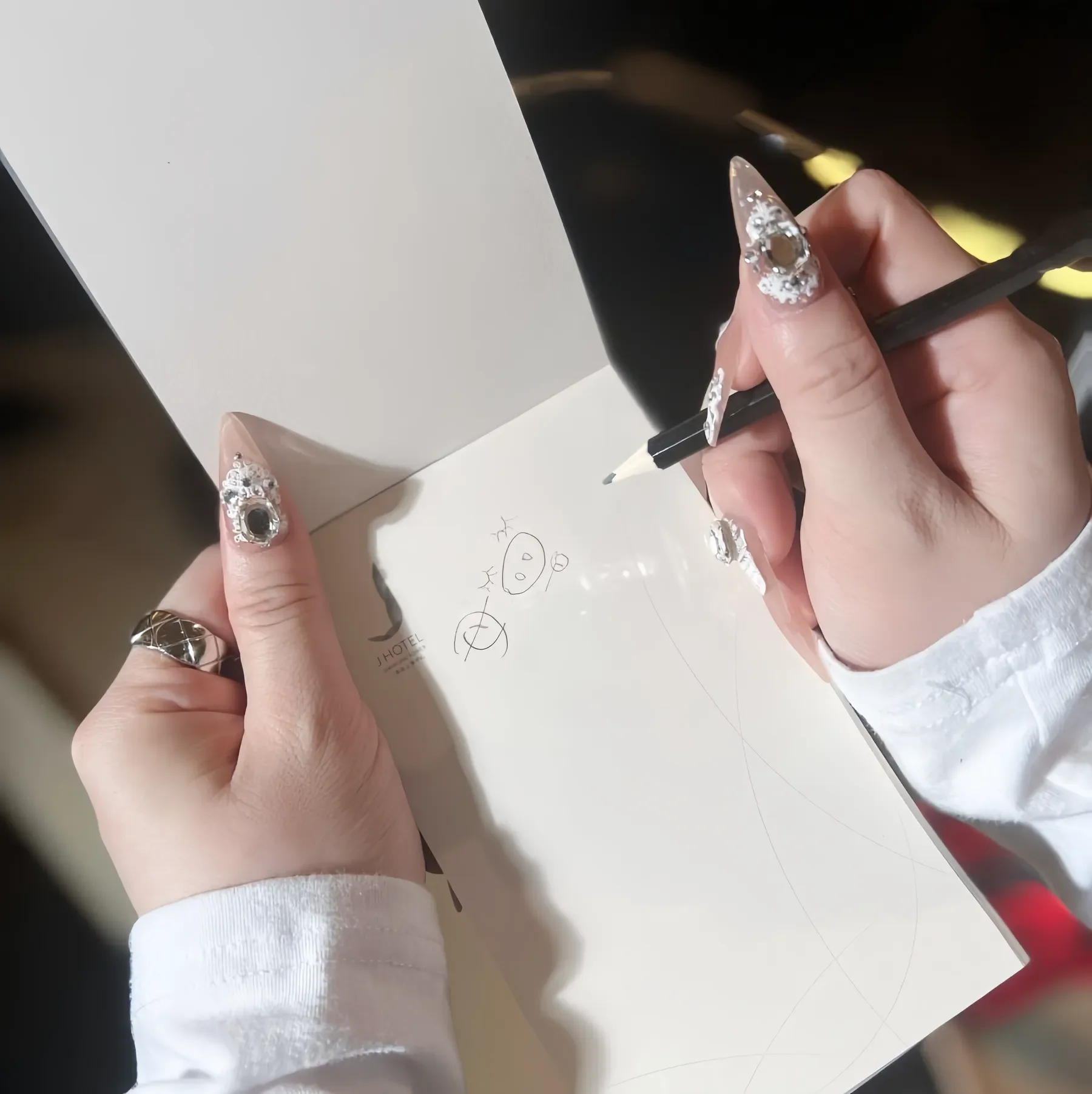 爆爆猪炸 – 秘书 [16P]-秀图阁