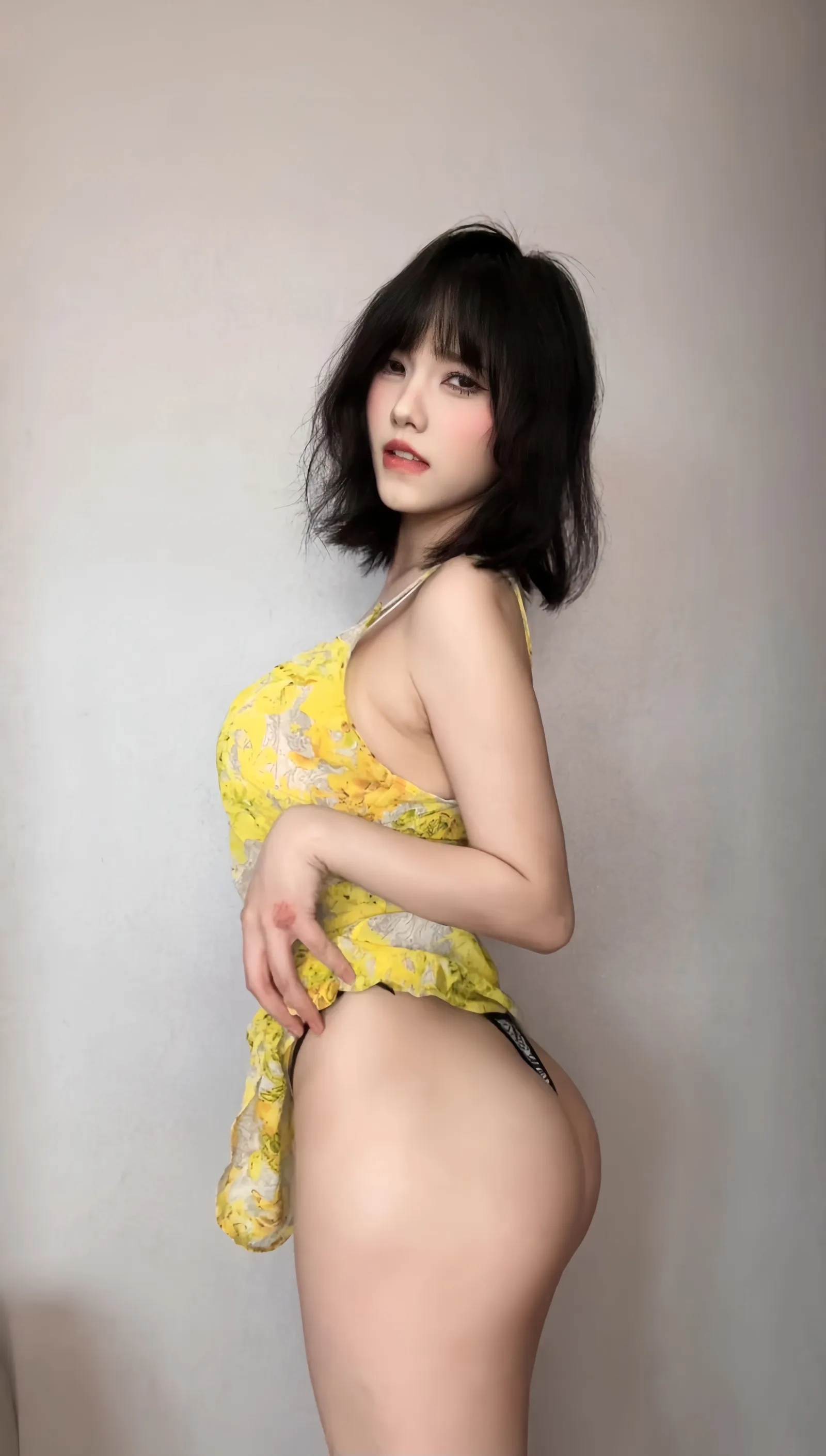 琳铛铛 – 夺命黄色战袍 [15P]插图7